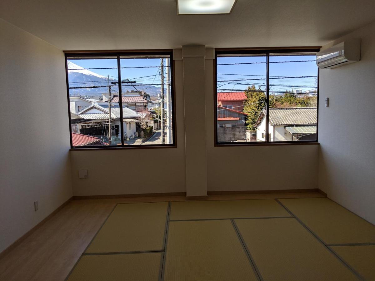 街のホテル 富士吉田市 エクステリア 写真